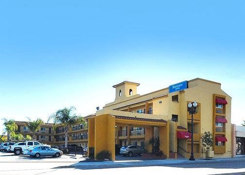 Super 8 By Wyndham El Cajon San Diego Екстериор снимка